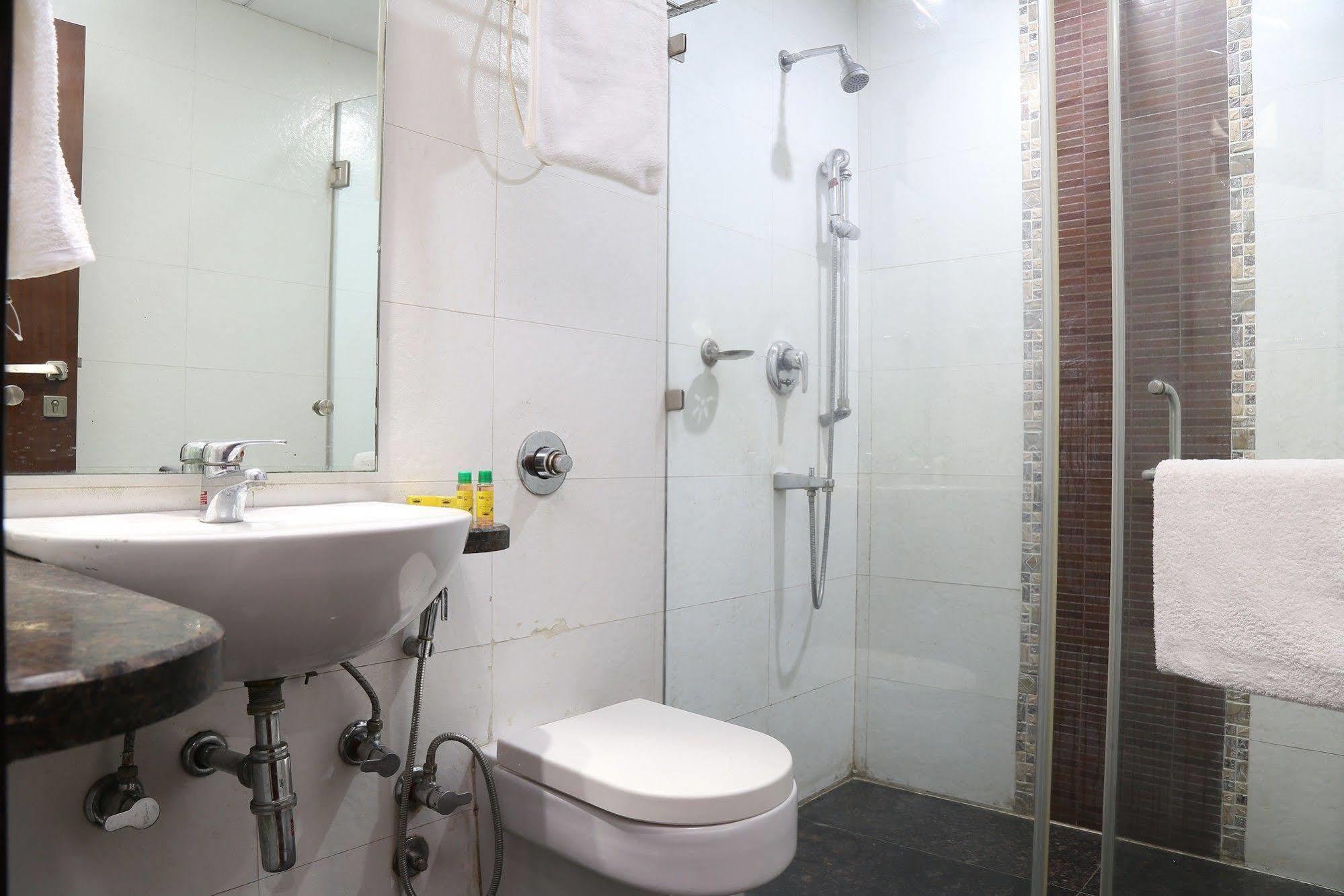 Fabhotel Savoy Suites Mumbai Airport Eksteriør billede