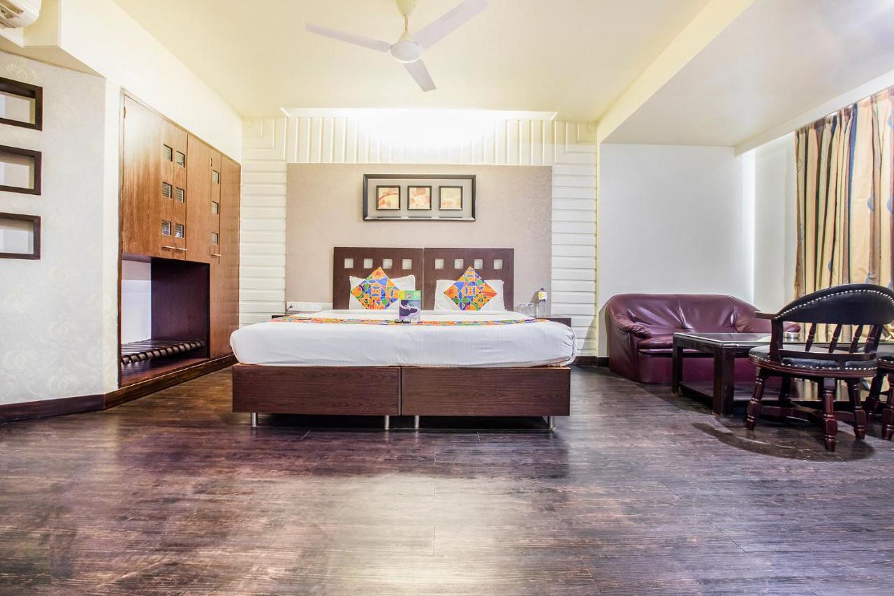 Fabhotel Savoy Suites Mumbai Airport Eksteriør billede